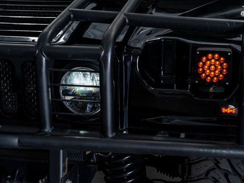 Used 2002 HUMMER H1 4-Door Wagon image 13