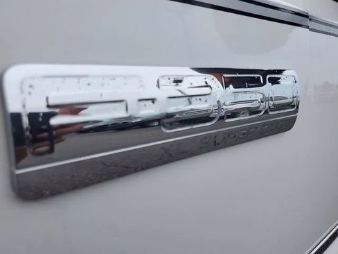 Used 2006 Ford F350 2WD Regular Cab DRW Super Duty image 10