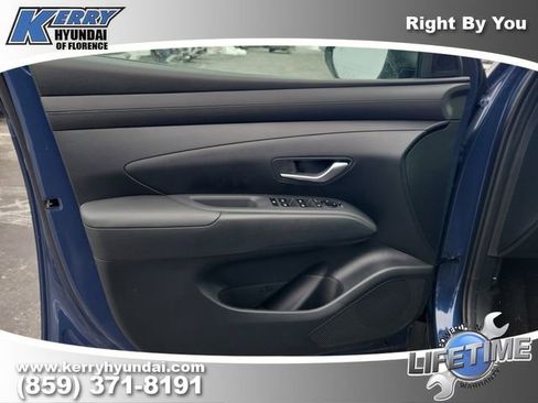 New 2026 Hyundai Tucson SE image 18