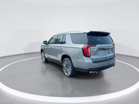 Used 2023 GMC Yukon Denali Ultimate AWD/4WD image 7