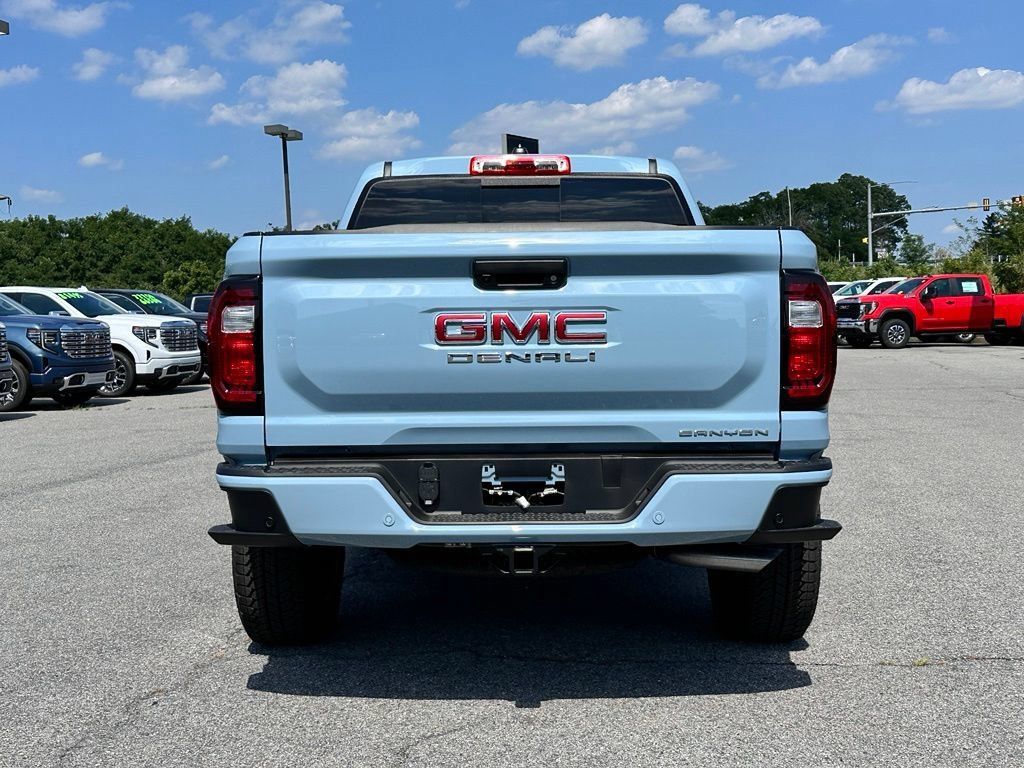 New 2026 GMC Canyon Denali AWD/4WD image 8