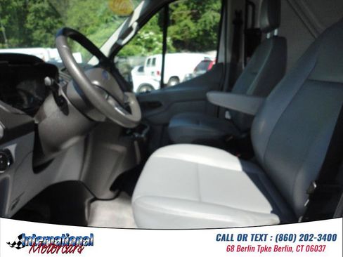 Used 2019 Ford Transit 250 148 Medium Roof RWD image 9