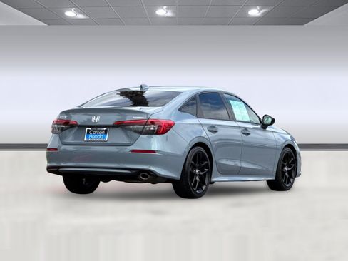 Used 2024 Honda Civic Sport image 9