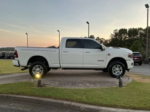 Used 2024 RAM 2500 Limited AWD/4WD image 8