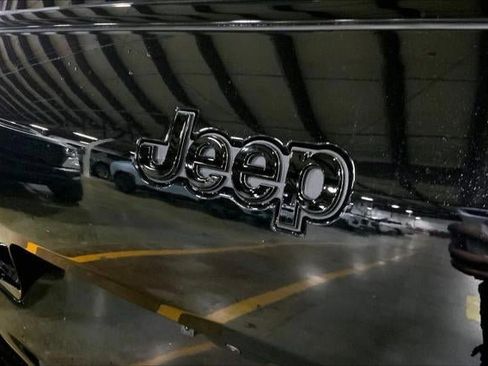 New 2025 Jeep Grand Cherokee L Limited w/ Trailer Tow Package image 45