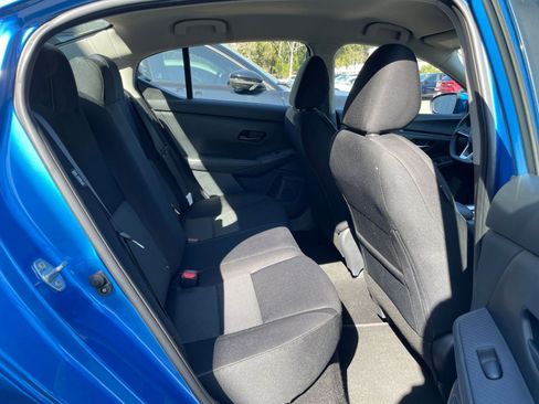 Used 2025 Nissan Sentra SV image 23