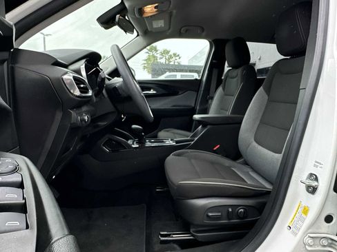 Used 2023 Chevrolet TrailBlazer LT image 15