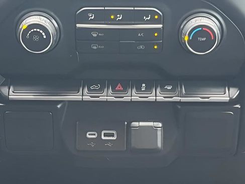 Used 2021 Chevrolet Silverado 1500 Custom RWD image 26