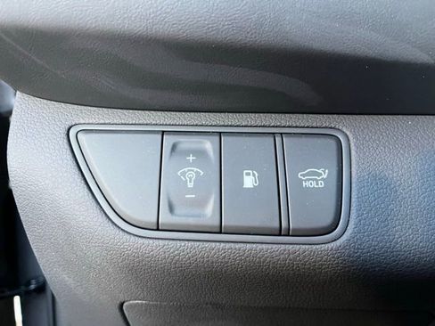 Used 2024 Genesis G70 3.3T Advanced w/ Sport Prestige Package image 26