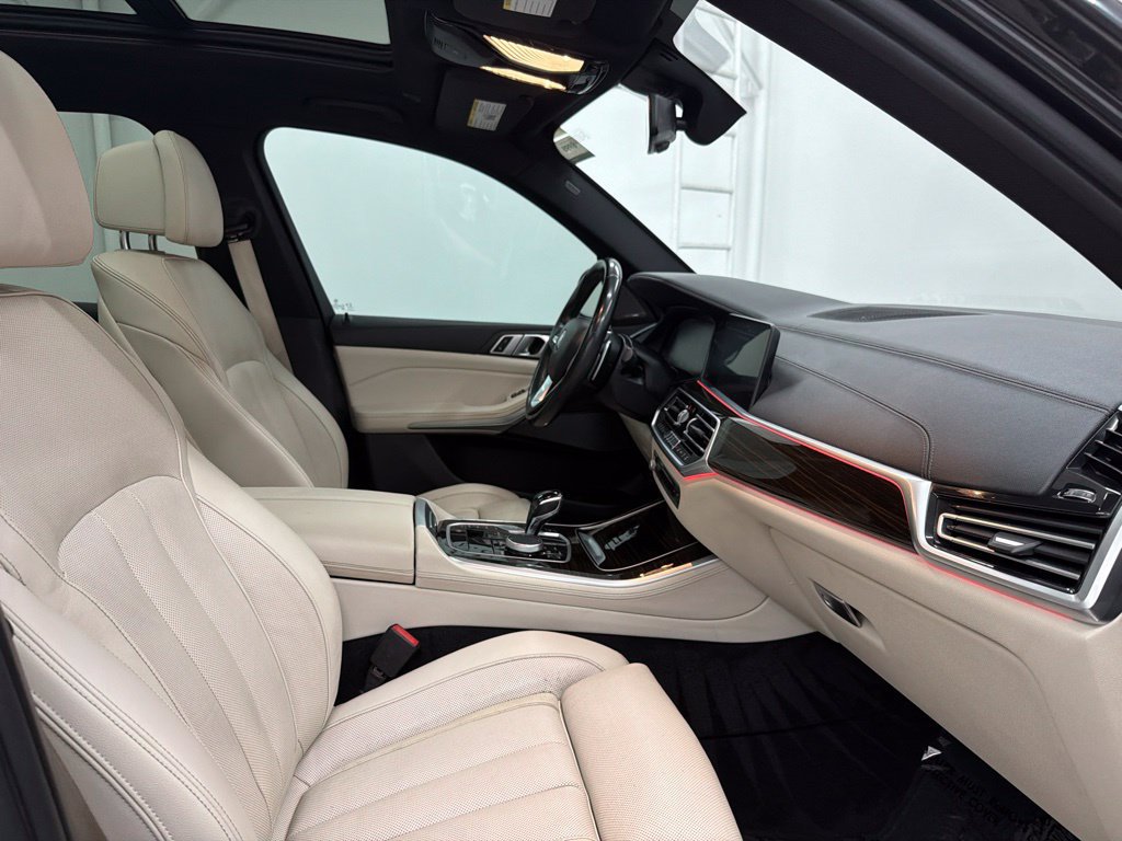 Used 2020 BMW X5 sDrive40i w/ Luxury Seating Package RWD image 32