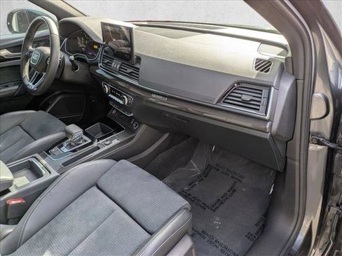 Used 2022 Audi SQ5 Premium Plus w/ Premium Plus Package image 26