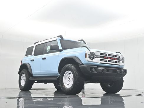 New 2025 Ford Bronco Heritage Edition image 49