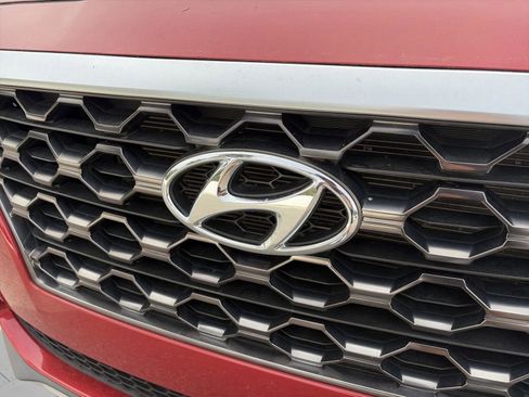 Used 2019 Hyundai Santa Fe Limited image 22