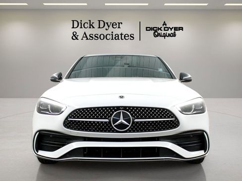 Used 2023 Mercedes-Benz C 300 Sedan image 7