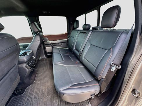 Used 2021 Ford F150 Lariat AWD/4WD image 12