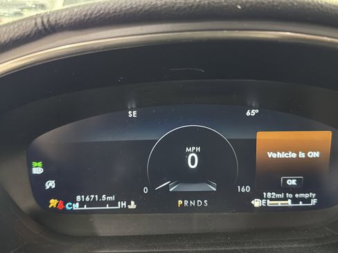 Used 2020 Lincoln Nautilus Reserve image 17