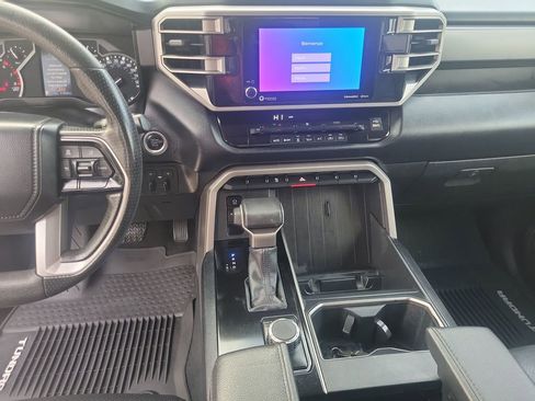 Used 2022 Toyota Tundra SR5 image 18