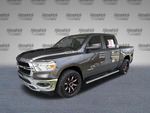 Used 2019 RAM 1500 Big Horn RWD image 5