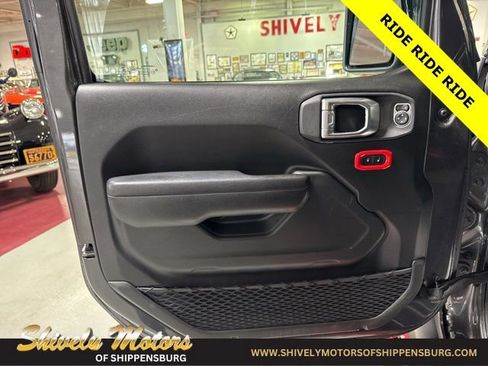 Certified 2022 Jeep Wrangler Unlimited Sport image 12