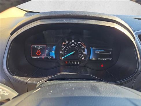 Used 2022 Ford Edge SEL AWD/4WD image 9
