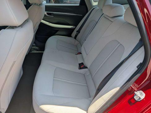 Certified 2025 Hyundai Sonata SEL FWD image 13