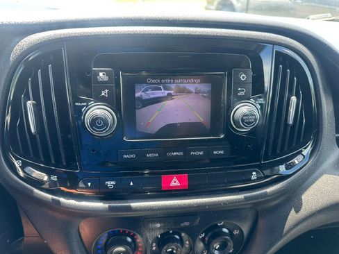 Used 2018 RAM ProMaster City Tradesman FWD image 17