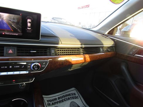 Used 2018 Audi A4 2.0T Premium Plus image 21