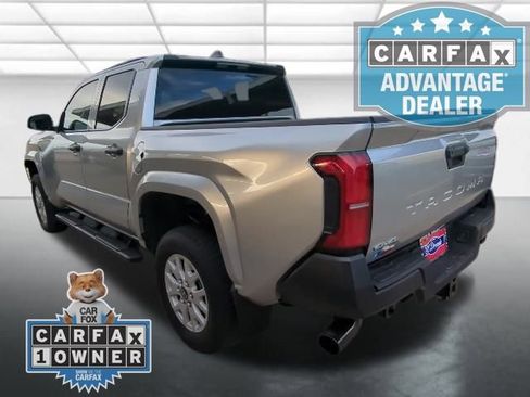Used 2024 Toyota Tacoma SR image 2