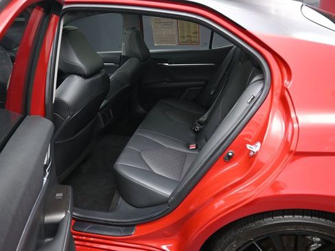 Used 2022 Toyota Camry XSE image 29