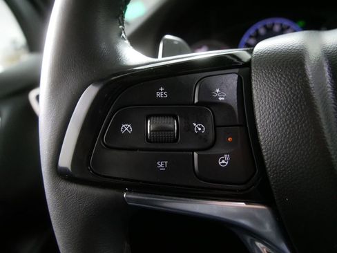 Used 2024 Buick Enclave Avenir image 25