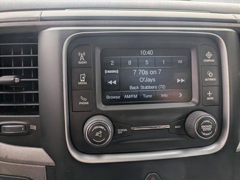 Used 2018 RAM 1500 Express image 11