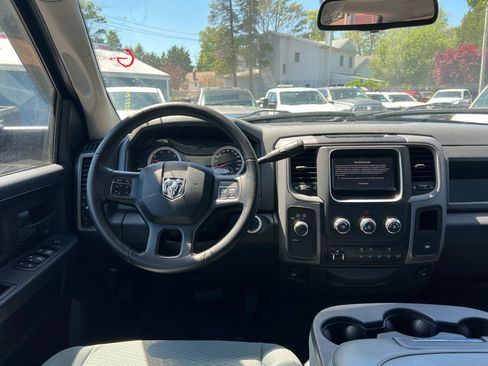 Used 2014 RAM 3500 Tradesman w/ Chrome Appearance Group AWD/4WD image 7