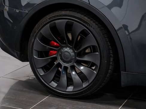 Used 2022 Tesla Model Y Performance AWD/4WD image 50