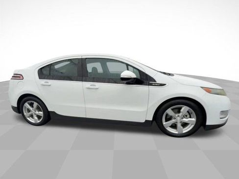 Used 2014 Chevrolet Volt Base image 8