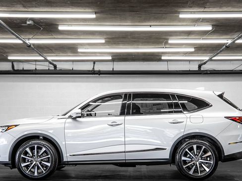 New 2026 Acura MDX FWD w/ Technology Package image 2