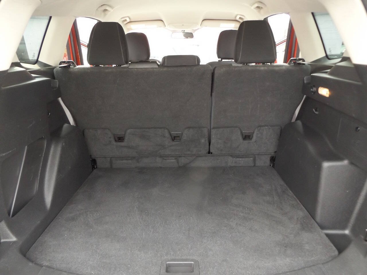 Used 2018 Ford Escape SE w/ SE Sync 3 Package AWD/4WD image 28