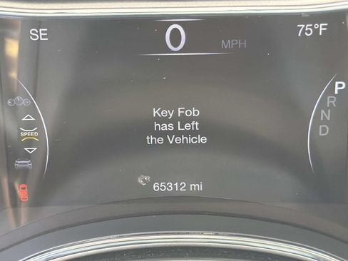 Used 2020 Jeep Grand Cherokee Altitude RWD image 28