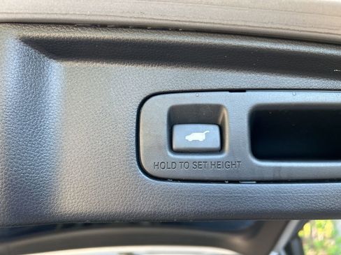 Used 2023 Honda CR-V Sport Touring image 31