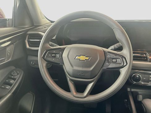 Used 2026 Chevrolet TrailBlazer LT FWD image 17