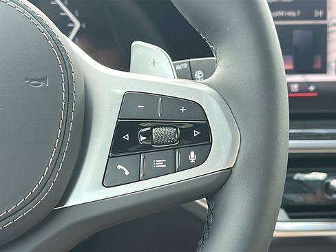 New 2026 BMW X5 xDrive40i w/ M Sport Package image 18