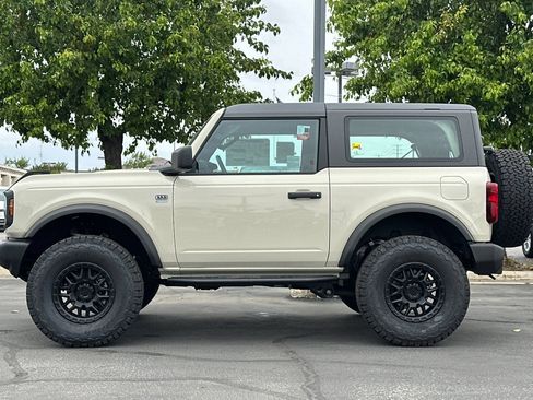 New 2026 Ford Bronco 2-Door AWD/4WD image 7