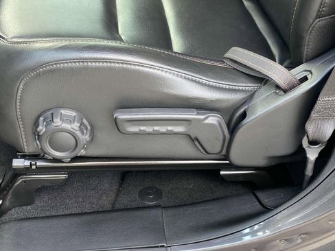 Used 2022 Jeep Wrangler Unlimited Rubicon w/ Trailer Tow Package image 17