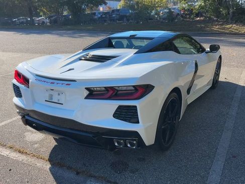 Used 2024 Chevrolet Corvette Stingray w/ Stealth Interior Trim Package image 48
