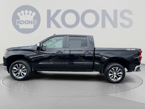 Used 2025 Chevrolet Silverado 1500 LT AWD/4WD image 2
