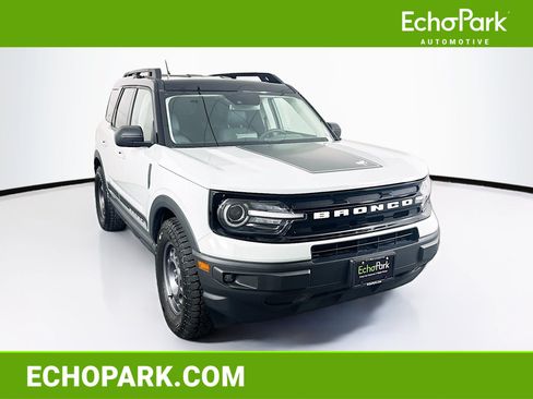 Used 2024 Ford Bronco Sport Outer Banks AWD/4WD image 1