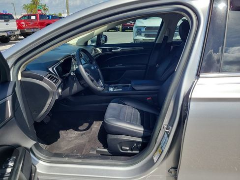 Certified 2020 Ford Fusion SEL FWD image 19