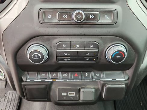 Used 2024 Chevrolet Silverado 1500 Custom w/ LPO, Dark Essentials Package RWD image 18