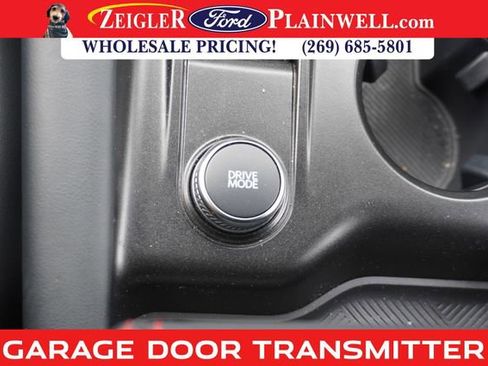 Used 2025 Ford Explorer ST-Line w/ ST-Line Street Pack image 21