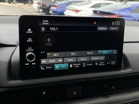 Used 2025 Honda CR-V Sport-L image 18