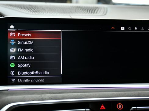 Used 2022 BMW X7 M50i w/ Executive Package image 53